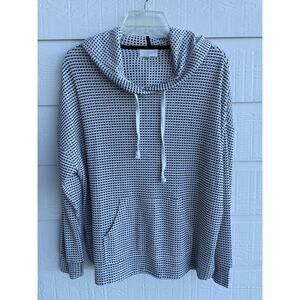 Black and White MELLODAY hoodie Medium